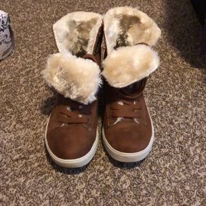 Fur sneakers